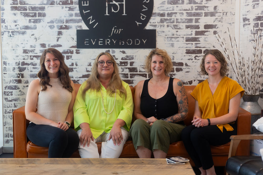 Safe Harbour team of therapists in Columbus, Ohio. We offer corporate counseling, individual & couples therapy, mental health diagnosis, CBT, DBT, EMDR, person-centered therapy and more.